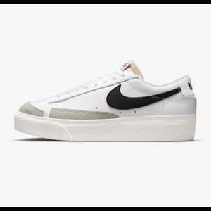 Nike Blazer Low Platform